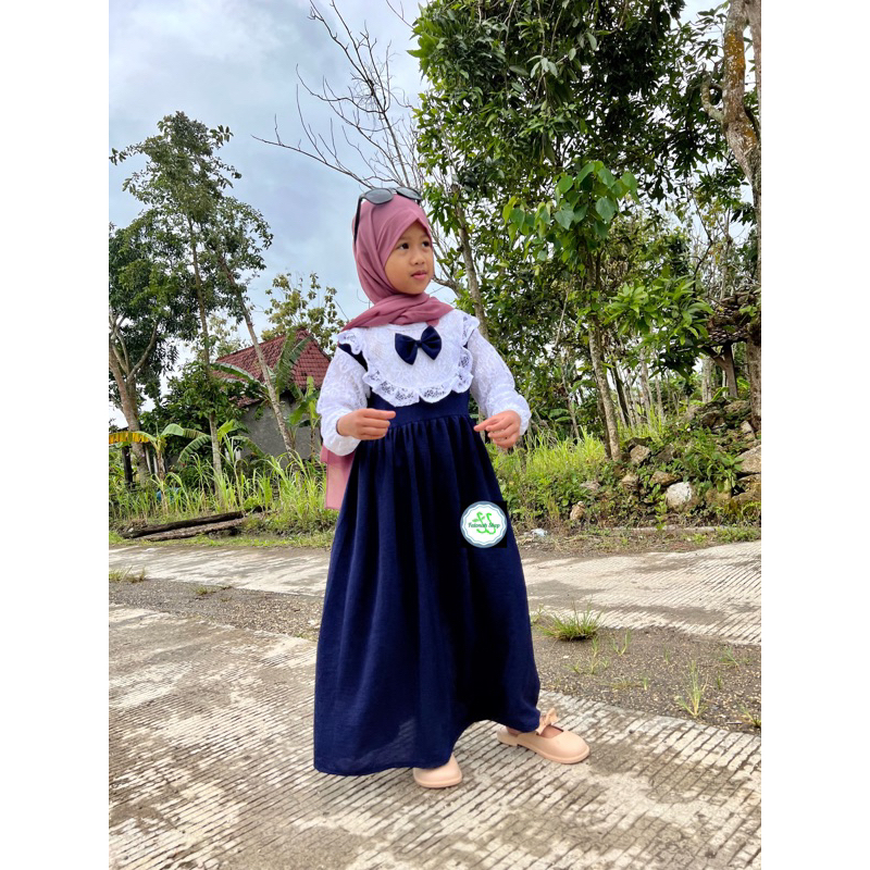 Gamis Anak 2 3 5 6 7 8 9 Tahun Anak Cewek Perempuan Gamis Set muslim Gamis combi brokat putih pita crinkle lucu kekinian terbaru baju muslim putih mustard brokat hitam fanta coksu kunyit navy dongker( Gamis brokat Holland putih pita )