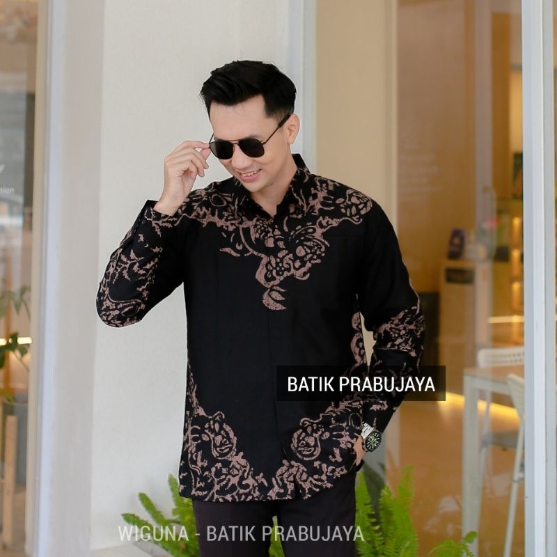 WIGUNA Kemeja Batik Pria Modern Premium Lengan Panjang Terbaru - Baju Hem Batik Pria Hitam Tangan Panjang Cowok Kondangan Pesta Kerja