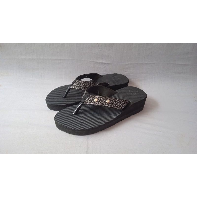 Sandal  Japit Madura Cewek | Cowok Size 36-42 | Sandal Wedges | Sandal Gunung Bahan Spon Terkuat harga grosir