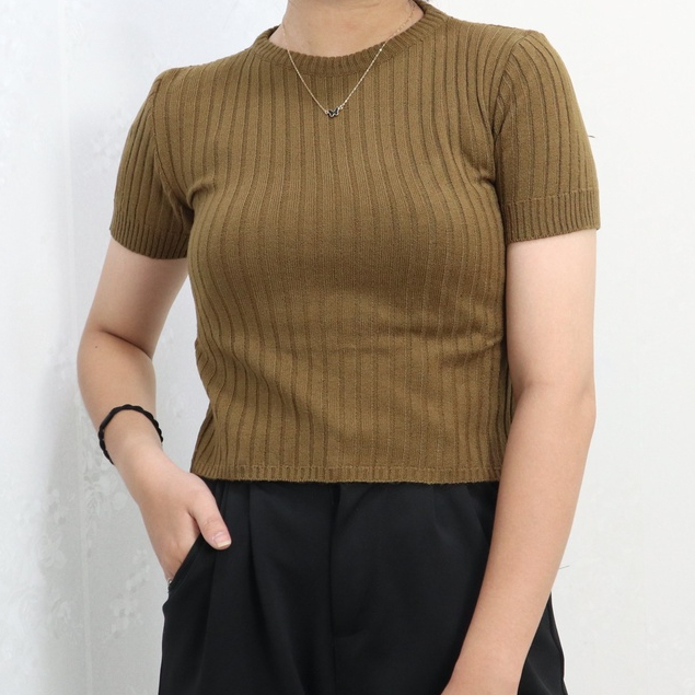 CROP TOP Oneck Baju Knit Rajut Wanita Crop Top Kaos Korea Crop Tee