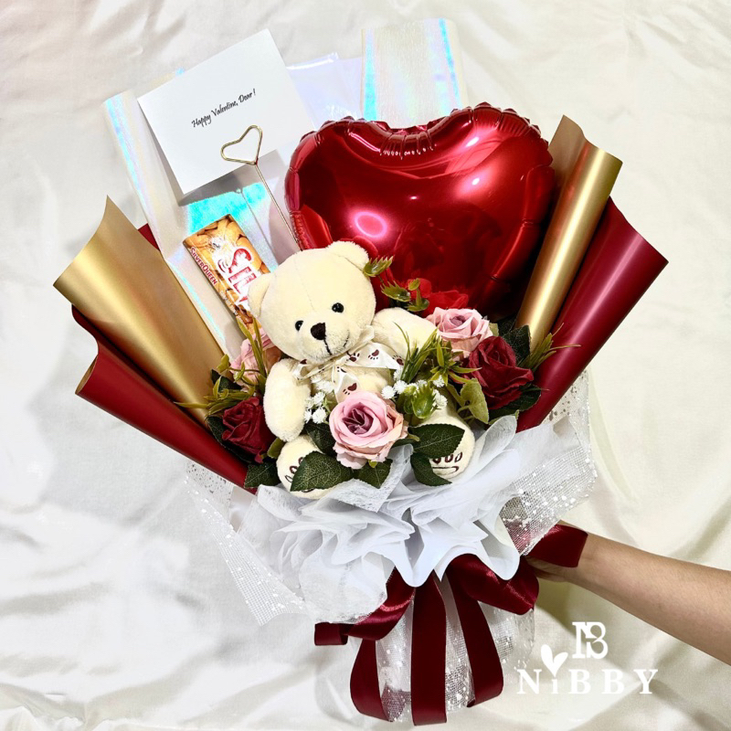 BUKET VALENTINE Premium Bunga Artificial Boneka Balon Cokelat Bisa Custom Mawar Kado Pacar Ulang Tahun wisuda Anniversary Graduation Birthday Mewah