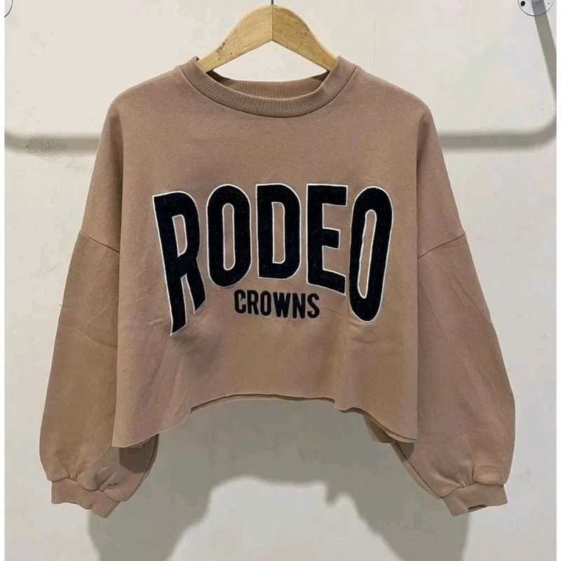 RODEO SWEATER OVERSIZE CROP / SWEATER WANITA