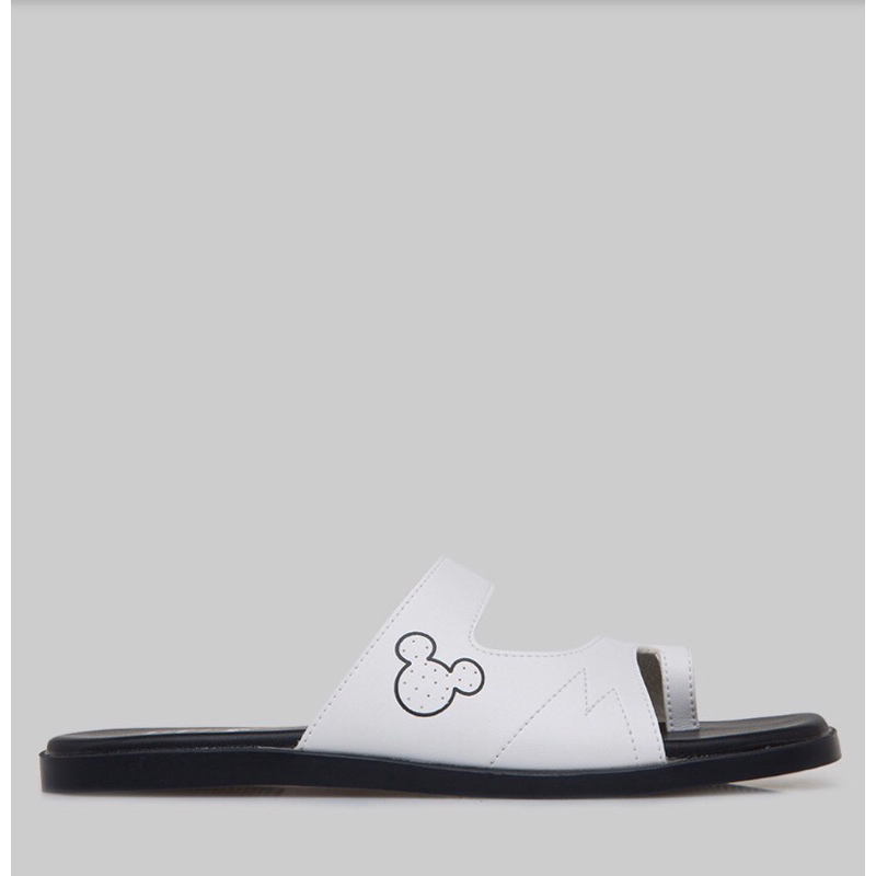sandal disney x Nevada new produk