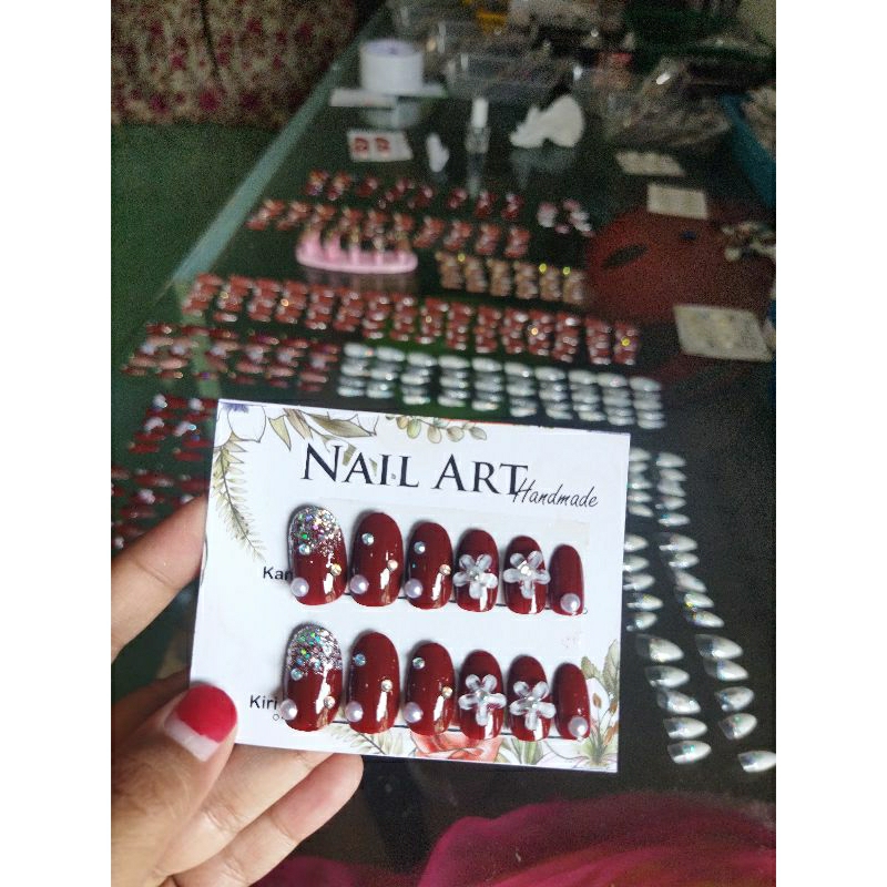 kukupalsu oval maroon 12 pcs LENGKAP dgn lemnya