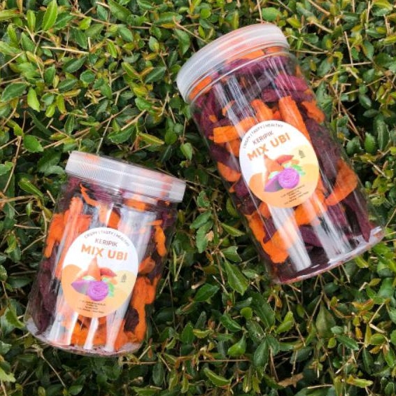 

Xpresstemilstore Keripik Mix Ubi Madu Dan Ungu 750ml 100ml
