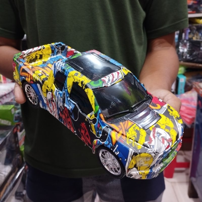 mainan mobil remote rc hilux grafity / rc hilux / mainan remote cars