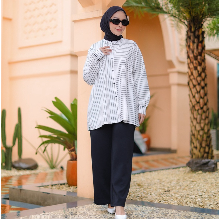 Eleanorre Saba Top Stripe Atasan Muslim Wanita