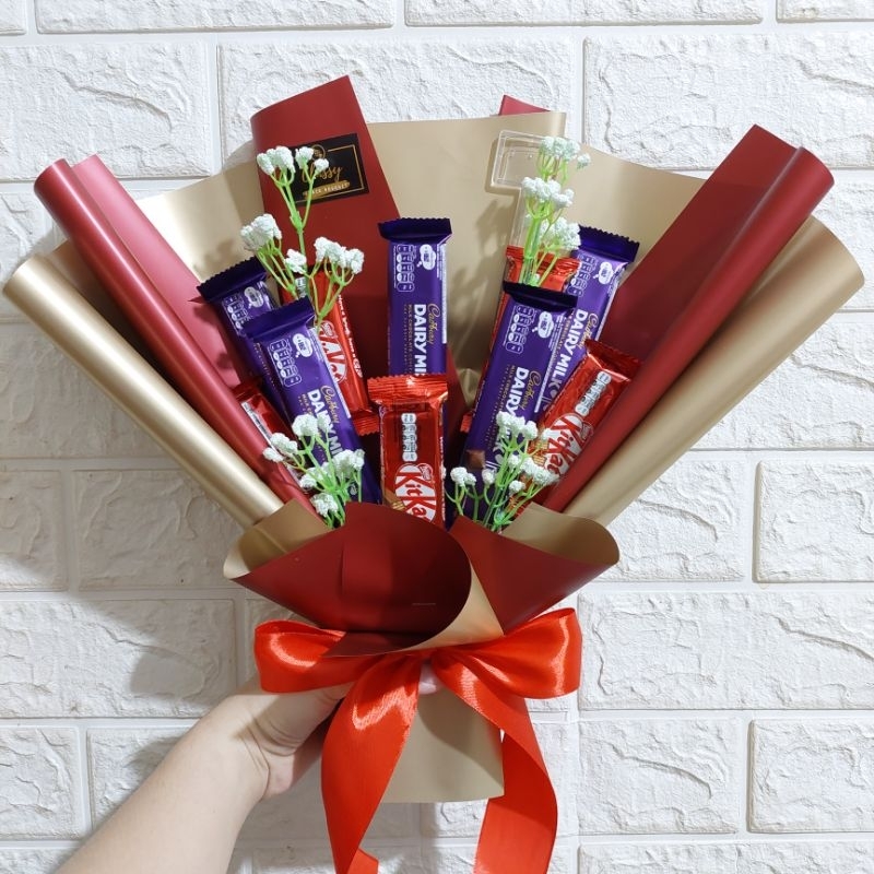 Snack Bouquet Coklat 5 Cadbury 30gr dan 5 Kitkat 2F / Bucket Buket Bunga Cokelat / Hadiah Anniversar