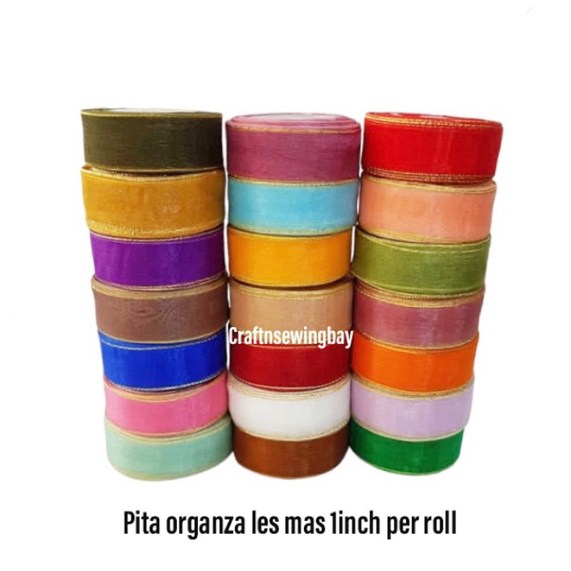 

Pita Organdi Pinggiran Emas/ Organza 1inch 2,5cm +/-18m per roll