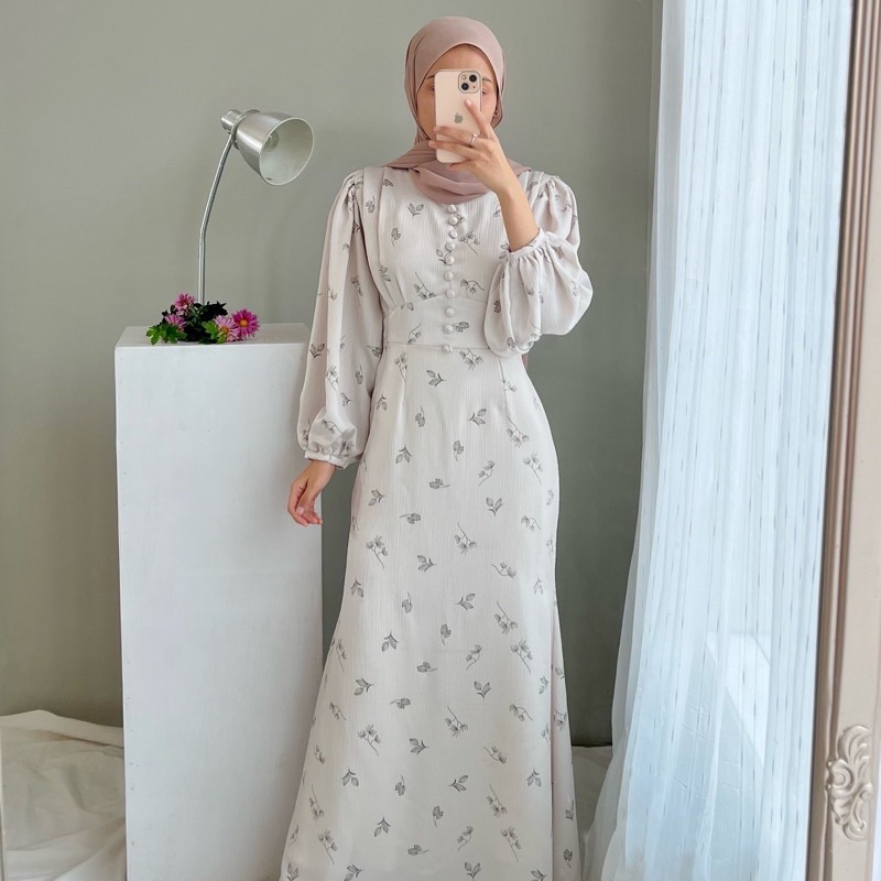 Daphne Dress Beige size XL by Edmee.outfit