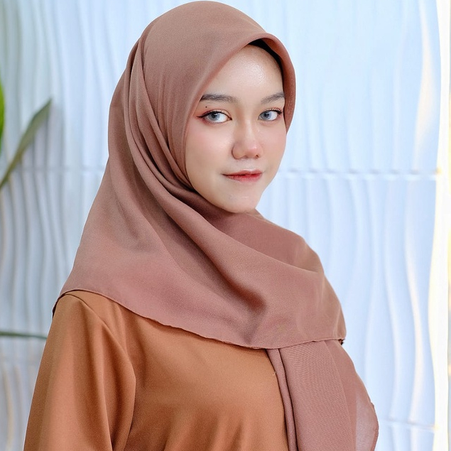 Voal Plain Basic Square HIjab Voal Segiempat Paris Premium Paris Premium Paris Amour Voal Paris Kerudung Segiempat Basic [Jahit Tepi] Segiempat Basic Voal Paris Premium Umama Scarf Jahit tepi Premium / Paris Premium Voal