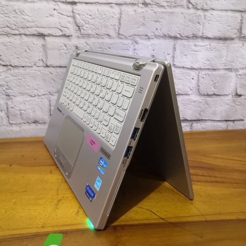 laptop ultrabook 2in1 panasonic cf-ax2