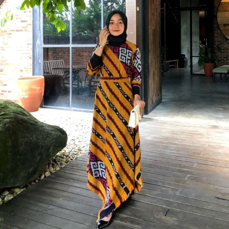 gamis dress tenun terbaru || dress tenun model lancip || baju tenun wanita motif toraja || pakaian w