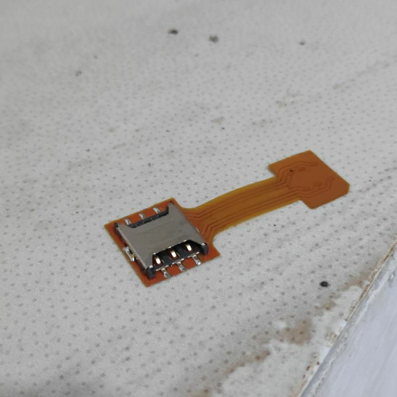 adaptor Hybrid dual Sim Converter Extender Nano to nano Sim Card External Simcard Luar Konektor Simcard luar