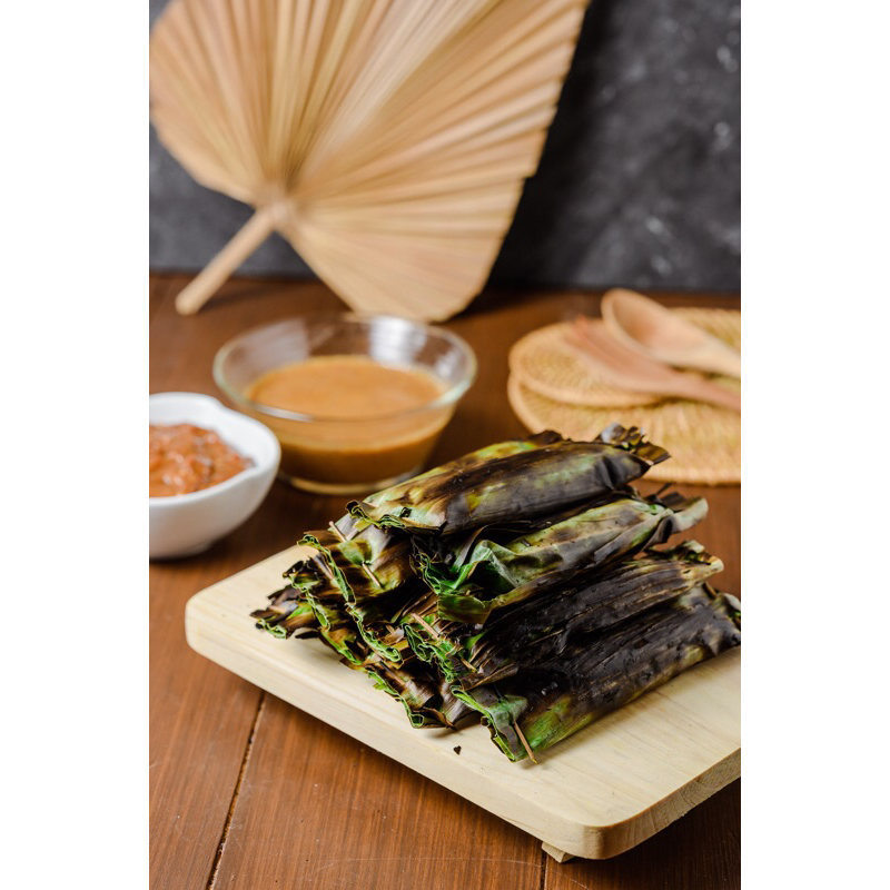 

OTAK OTAK KERAJINAN @10PCS. OTAK OTAK IKAN TENGGIRI