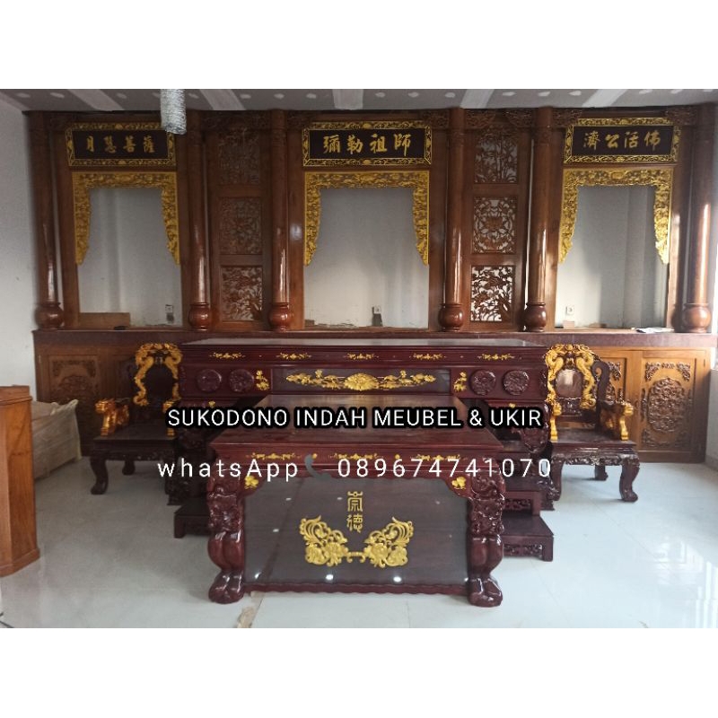 1 Set MEJA SEMBAHYANG VIHARA