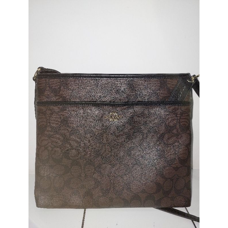 Tas COACH F58297 Signature File Bag (New & Preloved)
