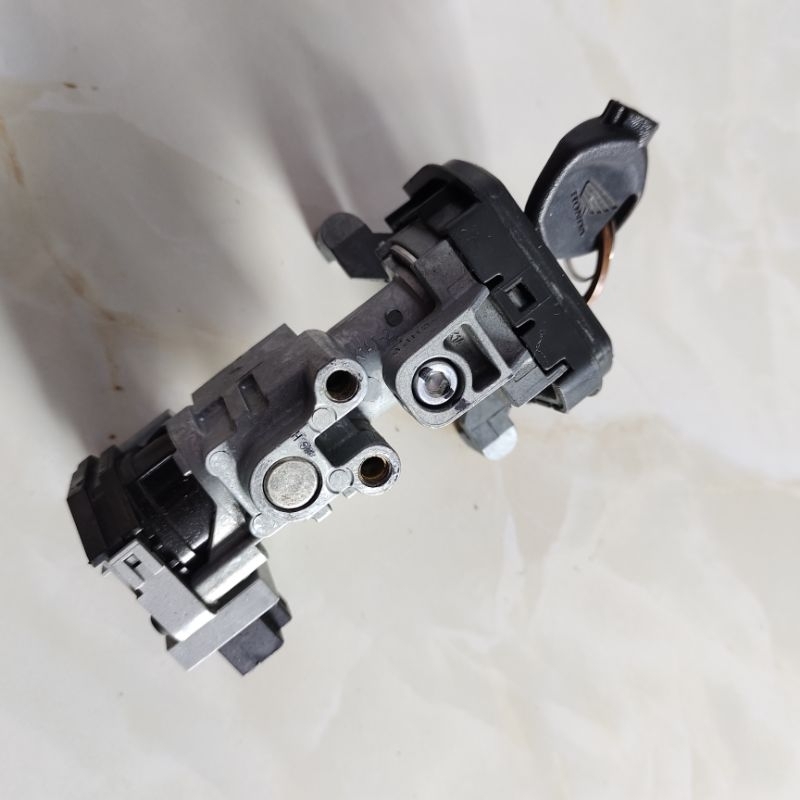 kunci kontak Honda Scoopy tahun 2020-2022 original