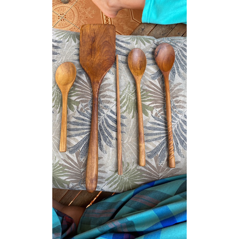 sendok kayu jati