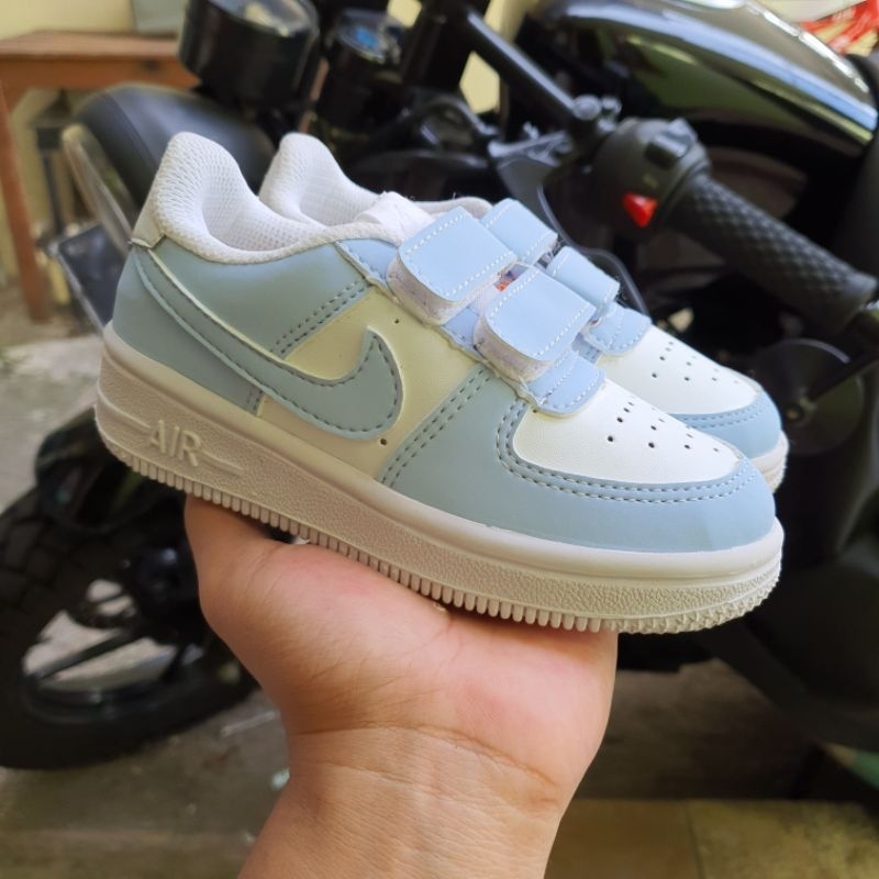 Sepatu anak perempuan &amp; sepatu anak laki laki sepatu anak nike sepatu anak NIK3 4IR F0RCE 1 RAINBOW