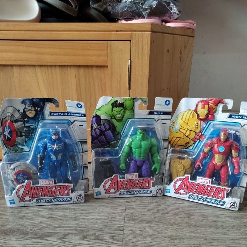 Mainan Anak Marvel Avengers Mech Strike