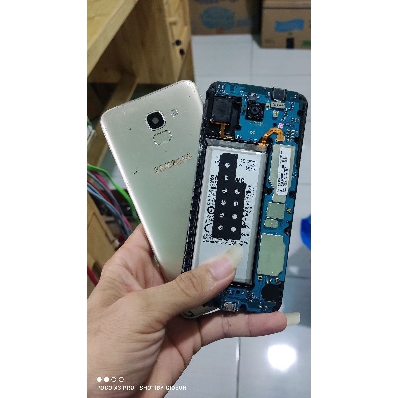 SAMSUNG J6 MINUS LCD