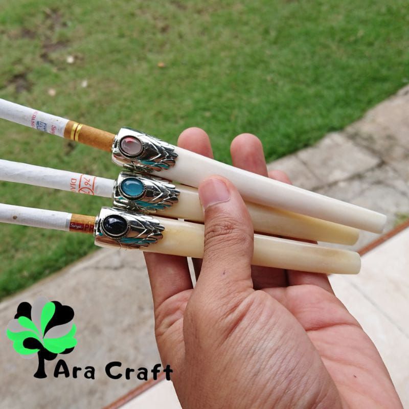 ONCE TULANG SAPI OVAL DILENGKAPI RING ALPAKAH PERMATA ISTIMEWA