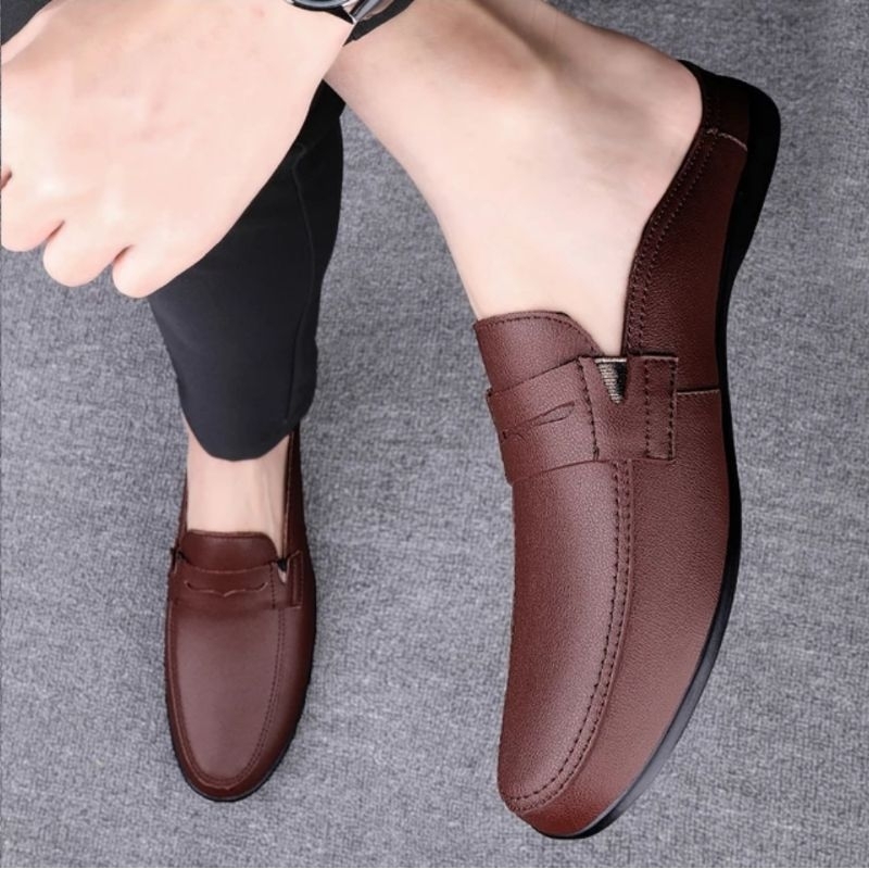 sepatu pria sepatu bustong sepatu slip sepatu slip on hitam coklat putih baru kekinian