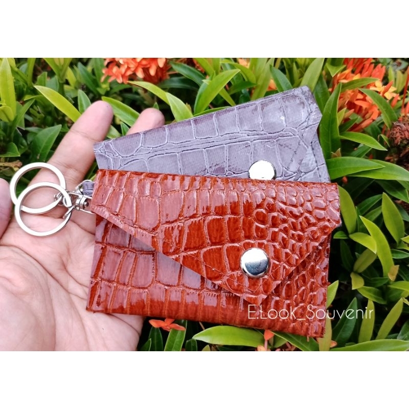 Gantungan kunci/gantungan kunci stnk/key holder/card holder/souvenir murah/souvenir nikah/souvenir p