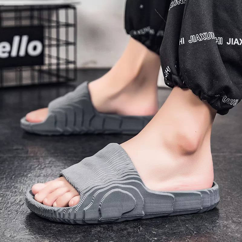 Sandalslip on adilatte pria slop import sendal selop eva empuk