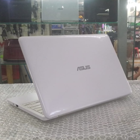 laptop notebook second seken asus e203 fullset termurah bagus mulus seperti baru like new sekolah online kantoran hdd 500 11.6 inci