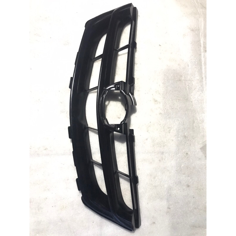 Grill rambang avanza 2008 2011 type G E hitam