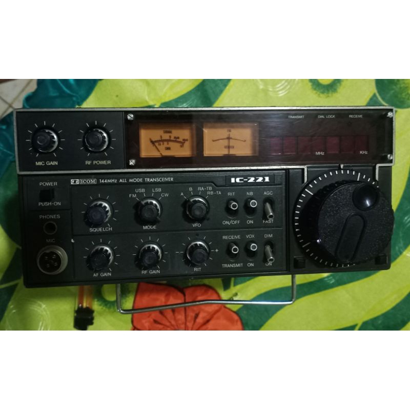 Radio Icom ic 221
