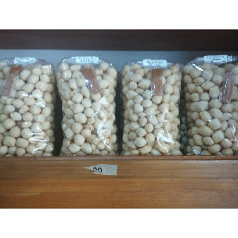 

endog lewo padat gurih pedas daun jeruk 250gram-emplod lewo padat-endog lewo garit tekstur keras gurih pedas