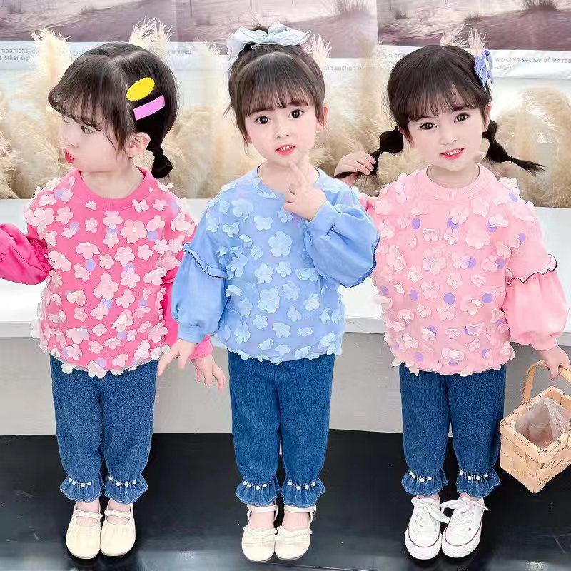 SETELAN CELANA JEANS ANAK PEREMPUAN IMPORT 1-5 TAHUN LENGAN PANJANG / SETELAN ANAK CEWEK IMPORT CELANA JEANS CUTBRAY MUTIARA + SWEATER LOVE BUNGA PITA