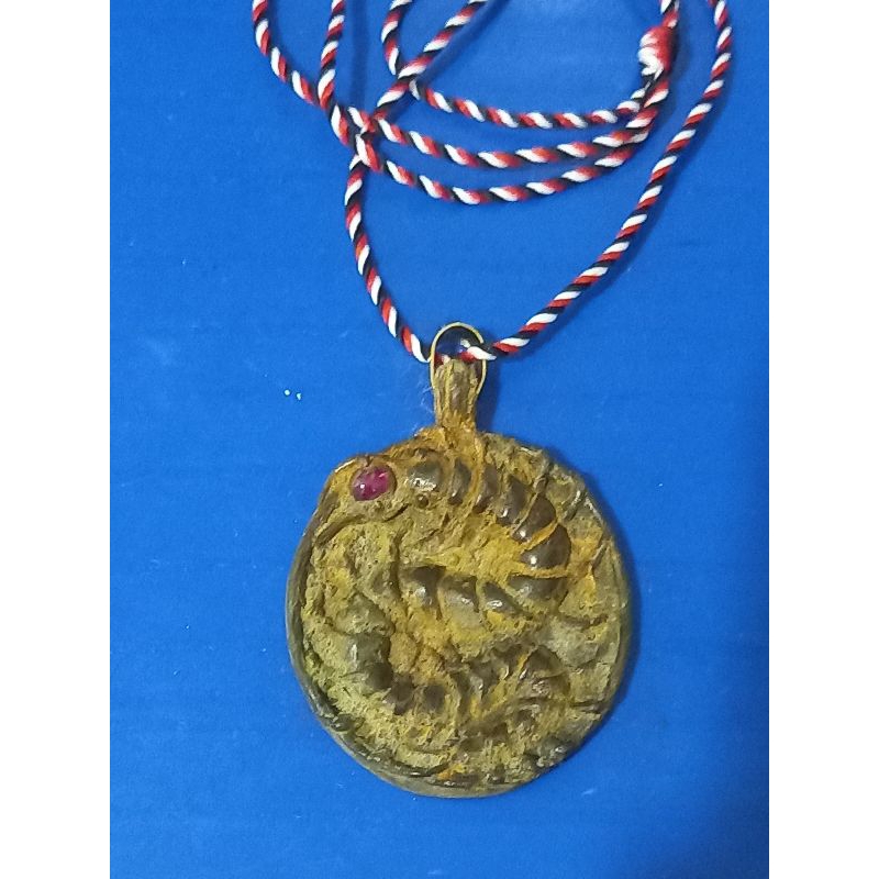 Liontin Lipan Bermustika Merah Delima Perungu Kuno Majapahit