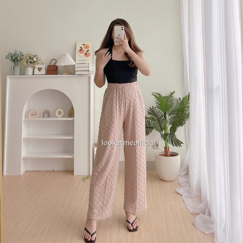 lookatmeofficial - Violette Bubble Knit Pants - Bubble Knit Highwaist Cullote - Celana Kulot Warna Pastel Premium