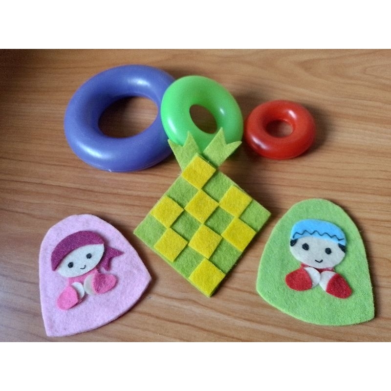 

amplop karakter lebaran/ amplop kain lebaran