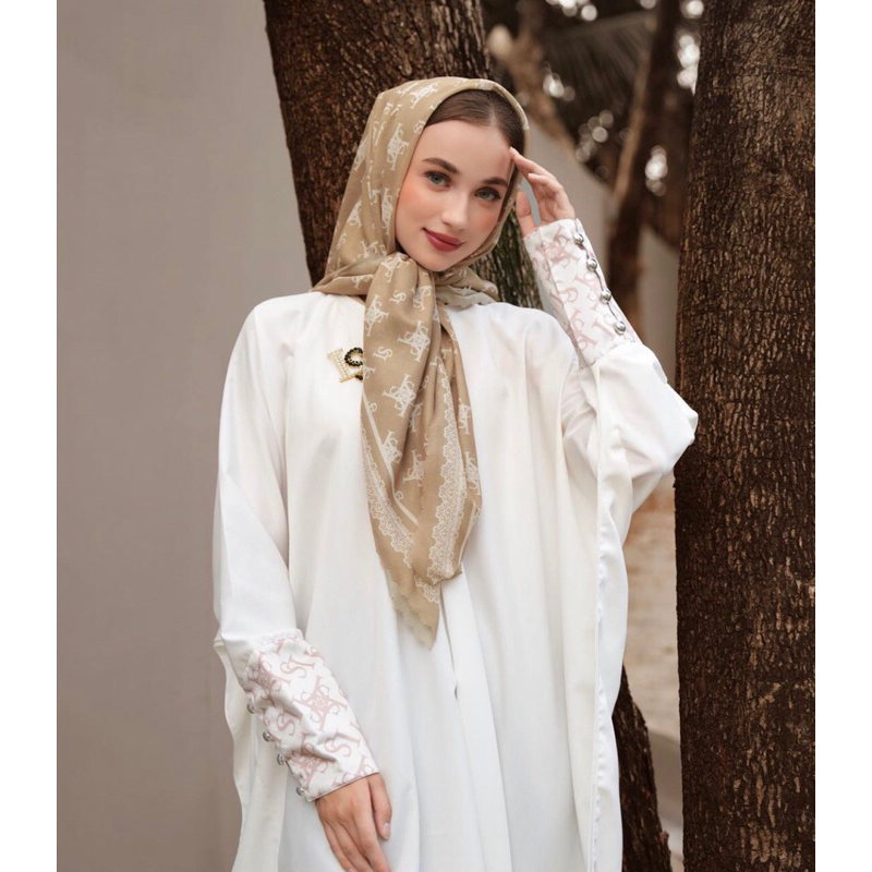 La Sabelle~Series Rury Collection