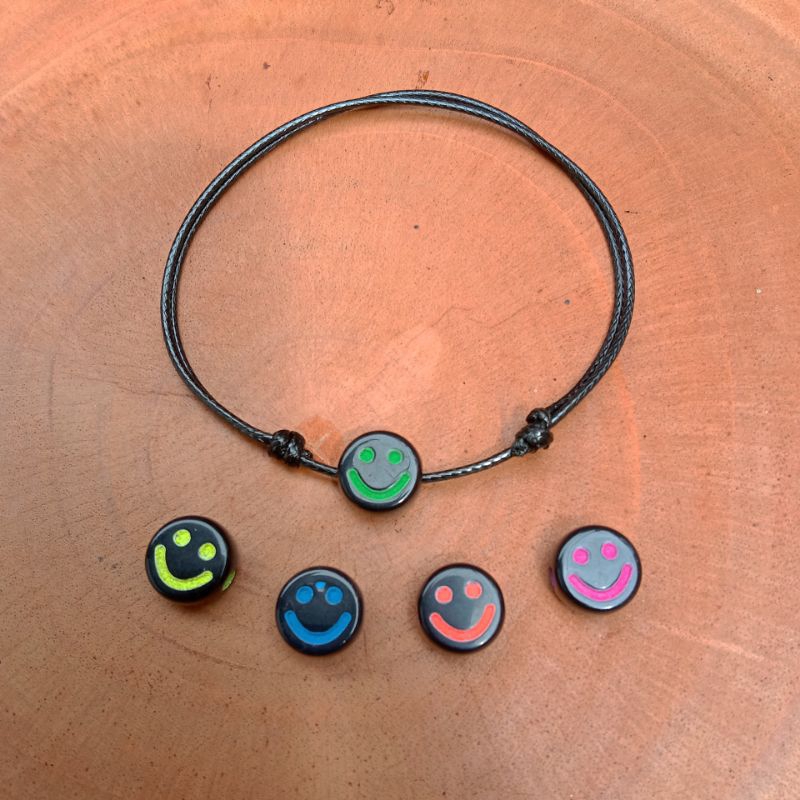 [UC] GELANG SMILE