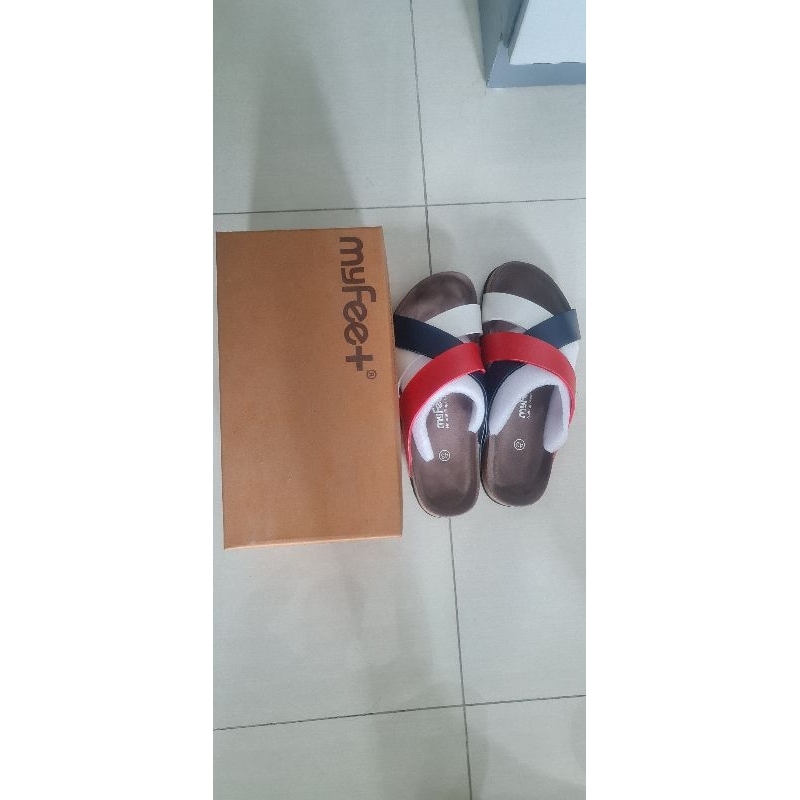 sandal myfeet pria size 43