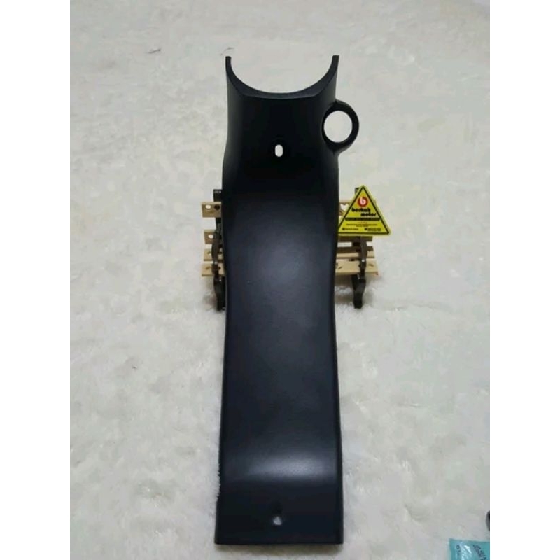Yamaha 125 Z ZR cover kasar hitam rangka tengah tulang tengah original