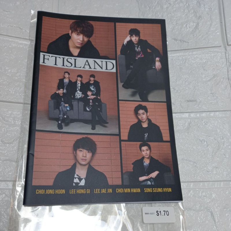 

Buku Tulis Sekolah standard FTISLAND (new)