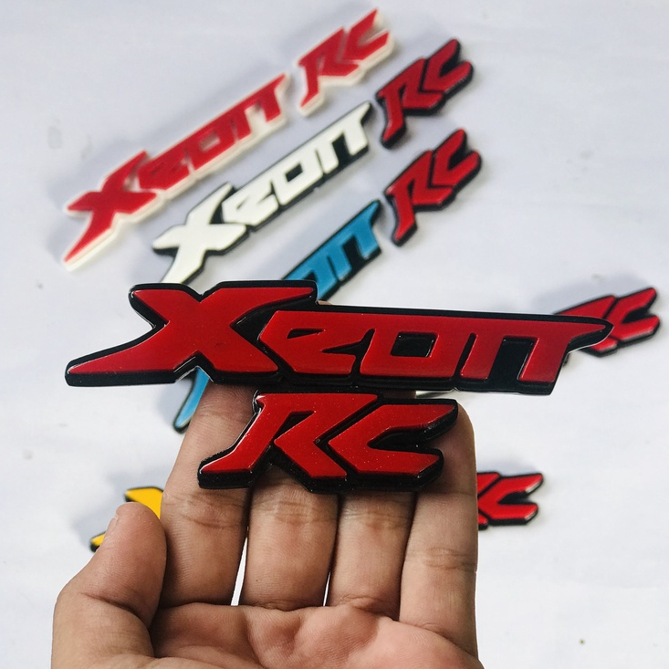 AKSESORIS MOTOR YAMAHA XEON RC EMBLEM TIMBUL 3D TERBARU HARGA SEPASANG