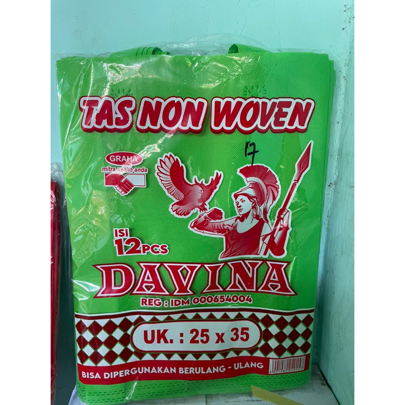

Tas Kain Spunbond 1 Lusin isi 12 Pcs / Goodie Bag Tali Ukuran M= 25x35 cm
