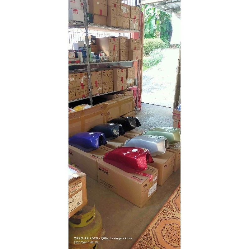 TANGKI POLOS WARNA HITAM,MERAH,BIRU,HIJAU,GOLD,SILVER  RX KING ORIGINAL