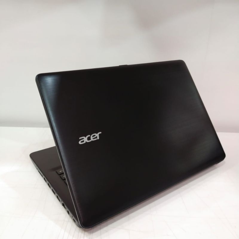 Laptop Acer bekas skripsi an