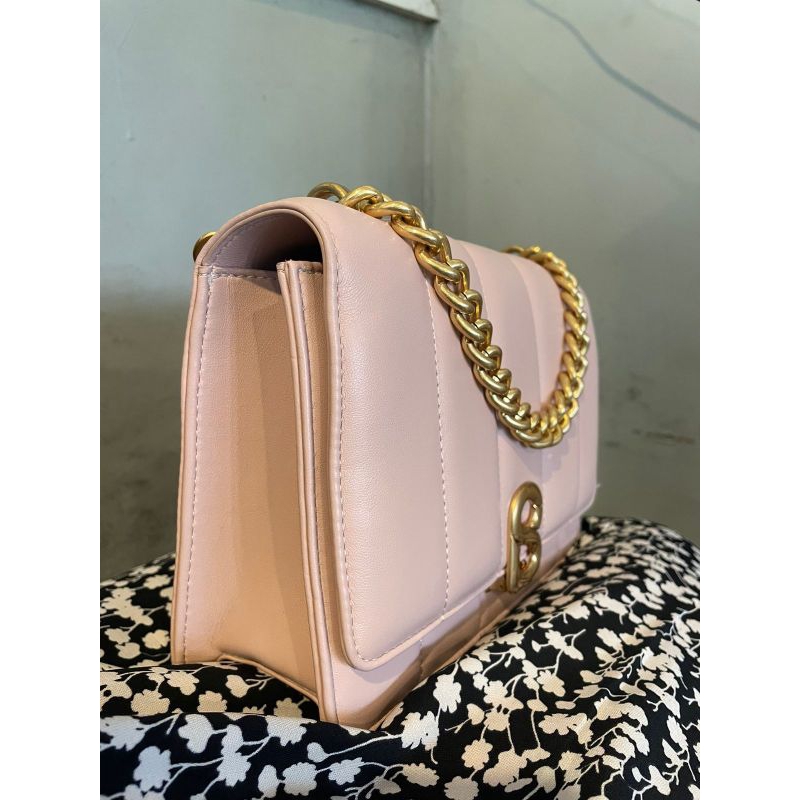 nora bag buttonscarves preloved vvgc