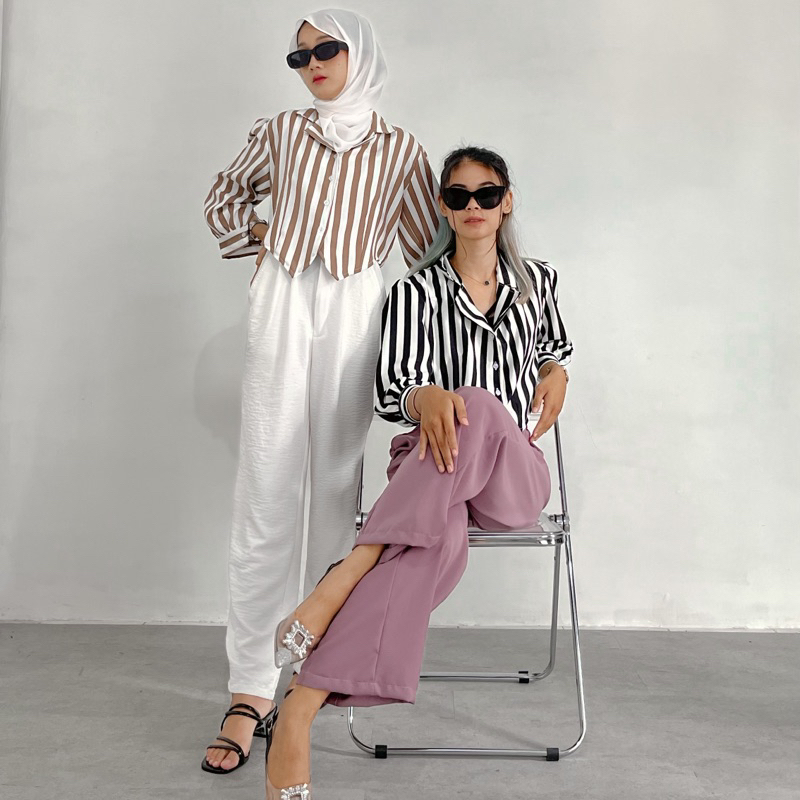 Atasan Kemeja Wanita Stripe Tangan Puff