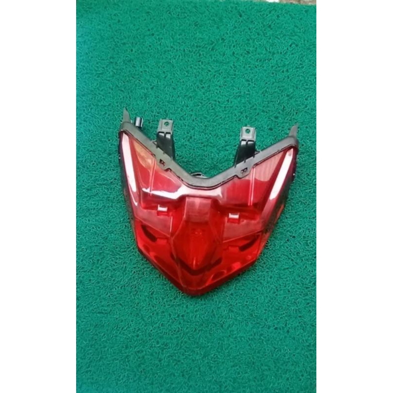 lampu belakang new vario 125-150 led original